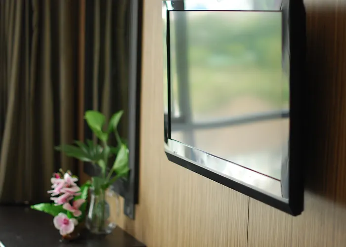 H-residence Hotel 3*
