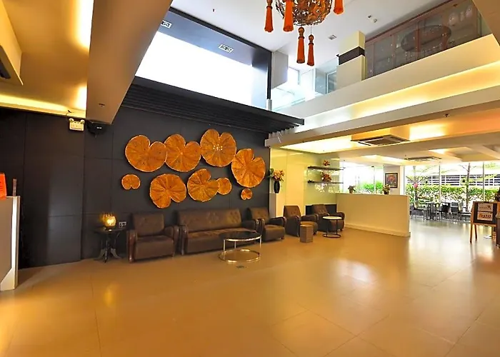 H-residence Hotel 3*