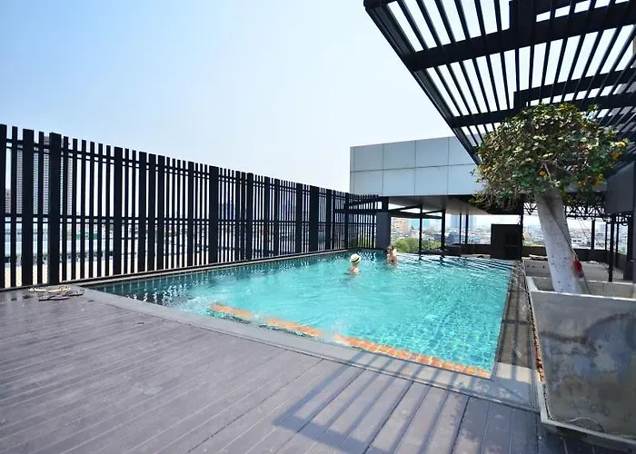 Hotel H-residence 3*